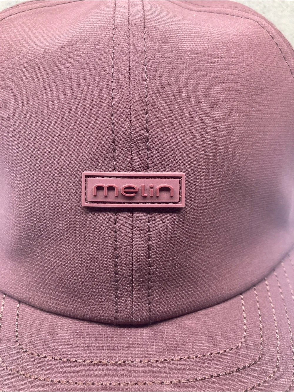 Melin Hydro The Legend Port Men's burgundy Cap